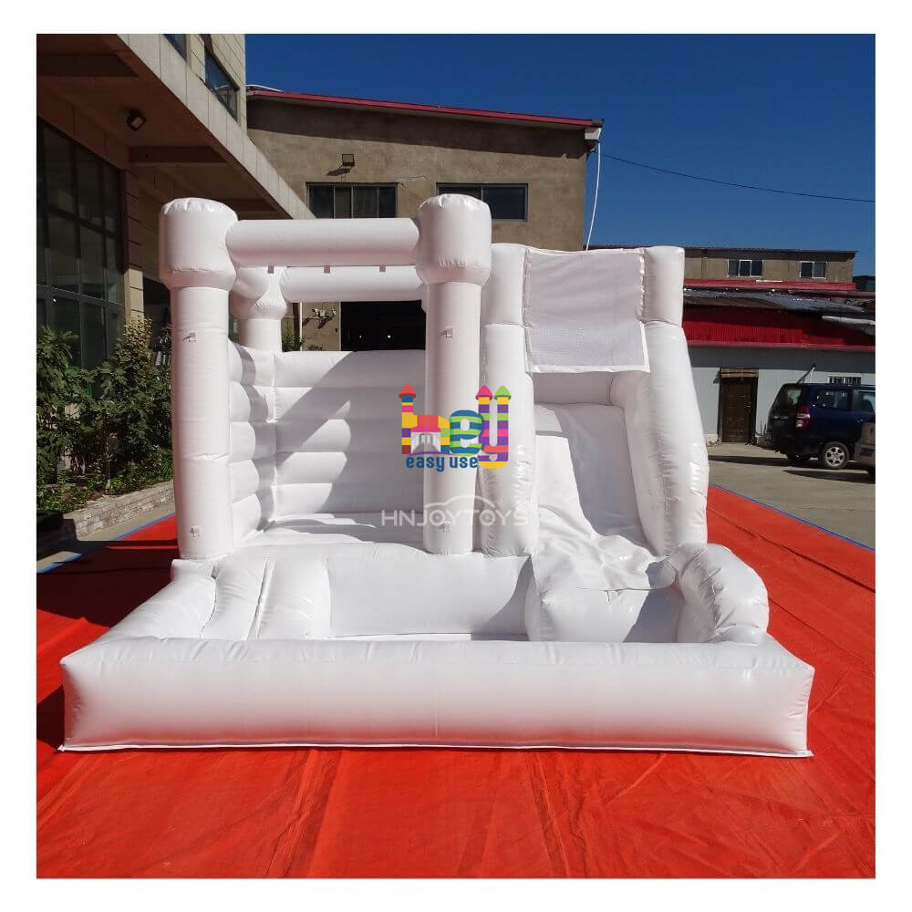 king inflatable white jump house with air blower