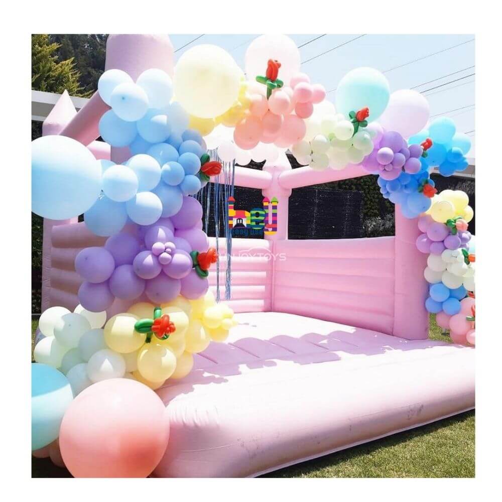 Inflatable castle bounce house