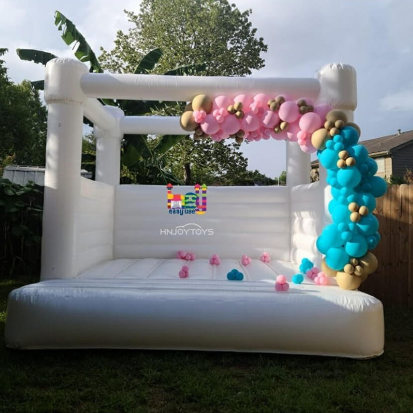 bounce house all white