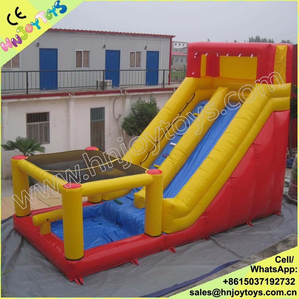 holiday theme castle inflatable wet slide