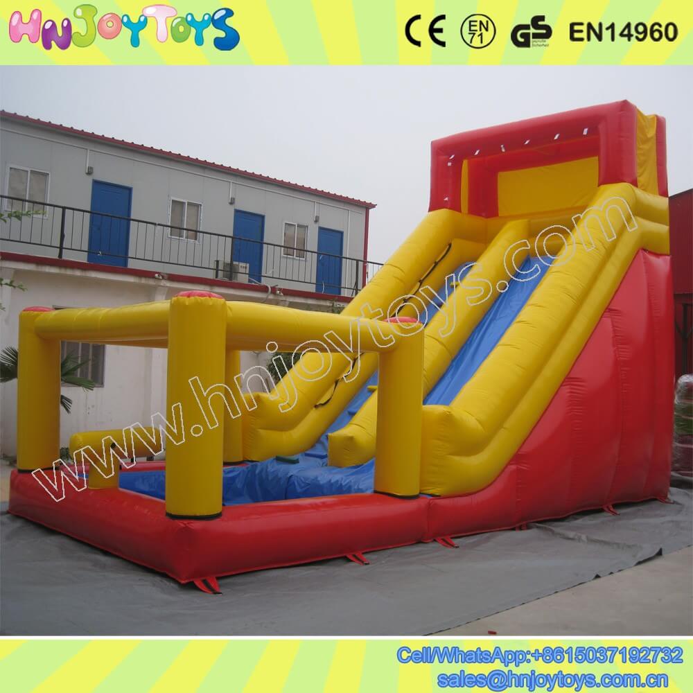 holiday theme castle inflatable wet slide