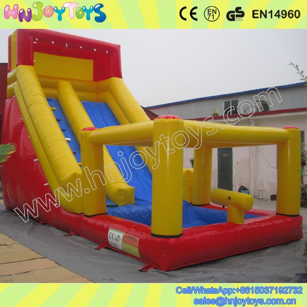 holiday theme castle inflatable wet slide