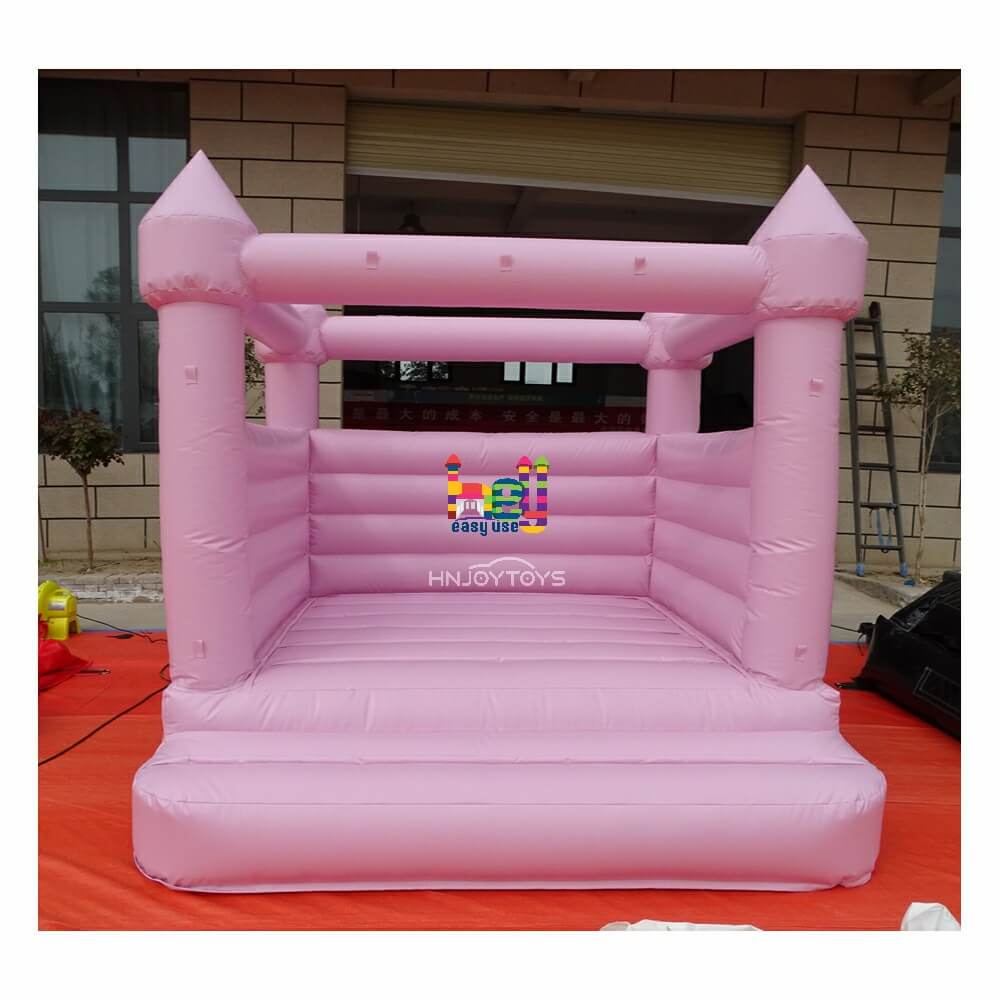 Small inflatable bounce house