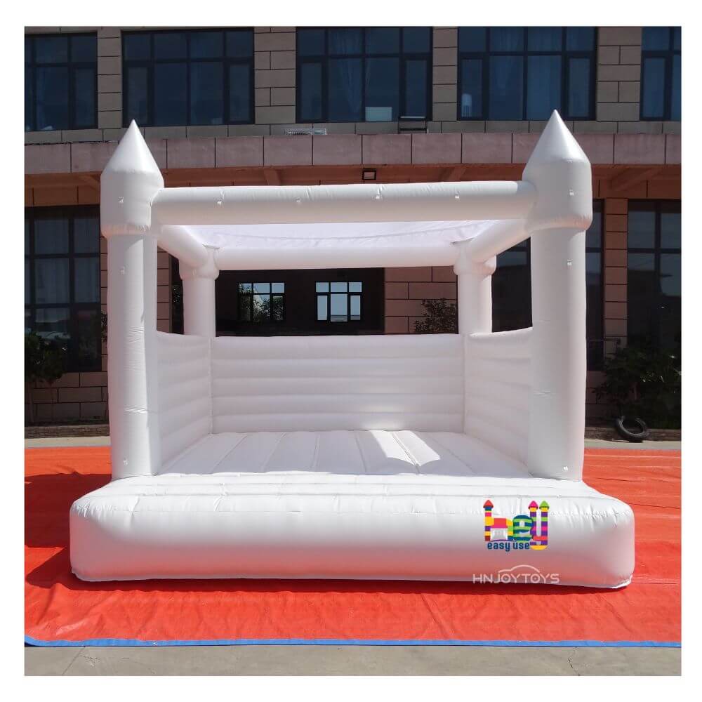 outdoor commercial inflatable white bounce house