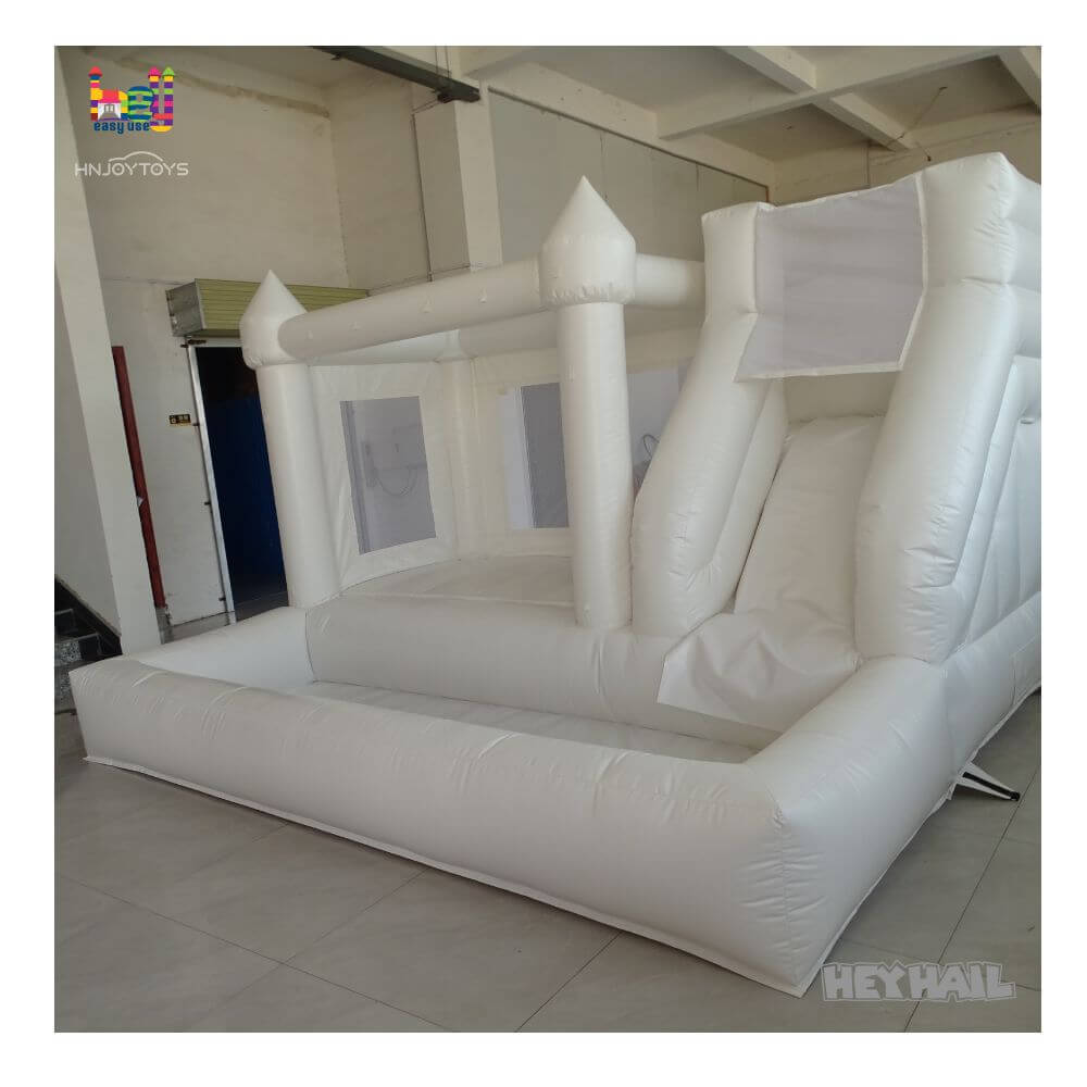 factory price commercial inflatable castle