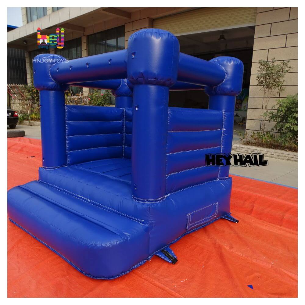 fantastic playing inflatable bouncing castles bounce