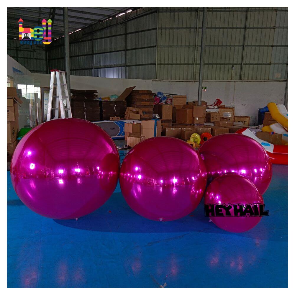 Inflatable Mirror Spheres Giant Balls