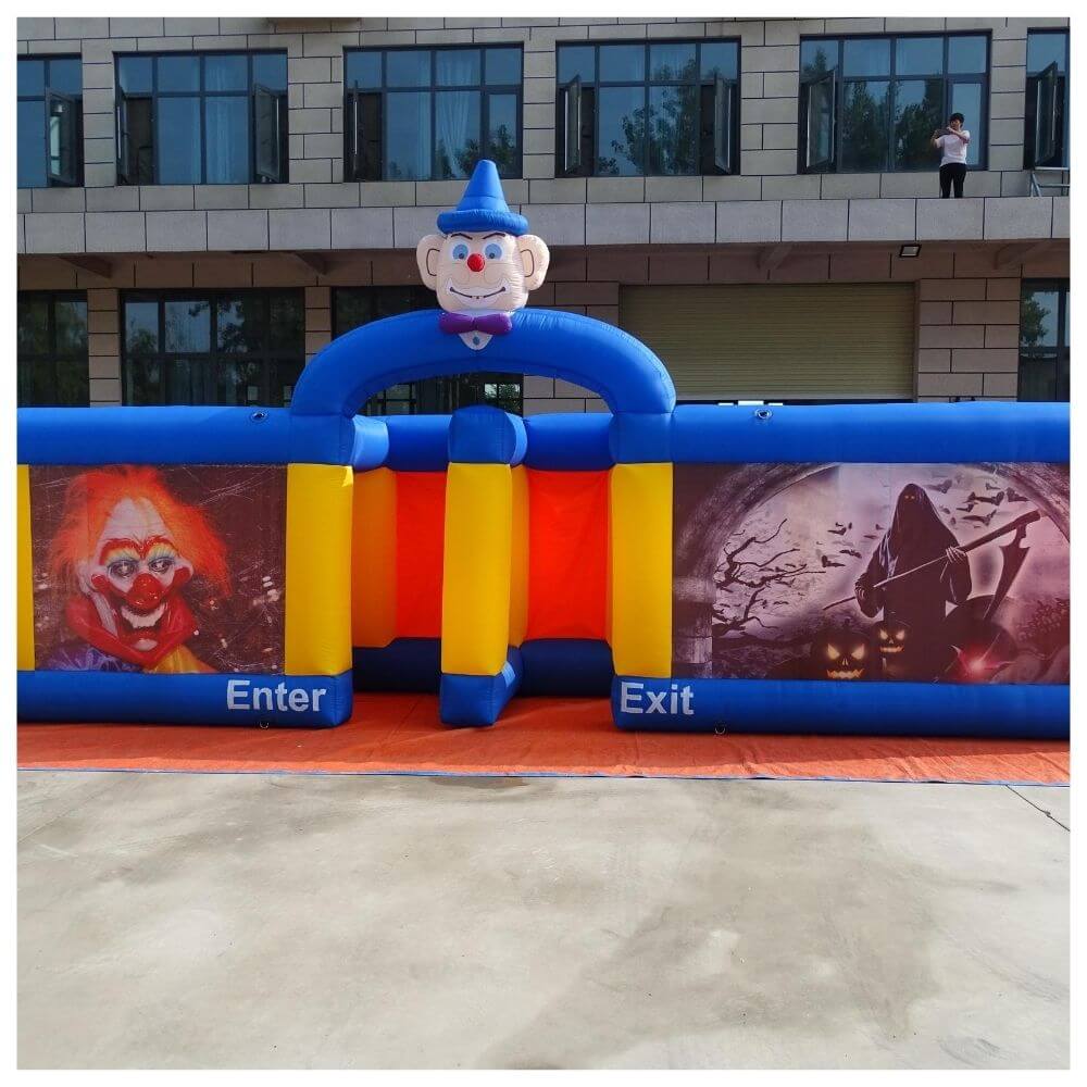 outdoor inflatable maze game