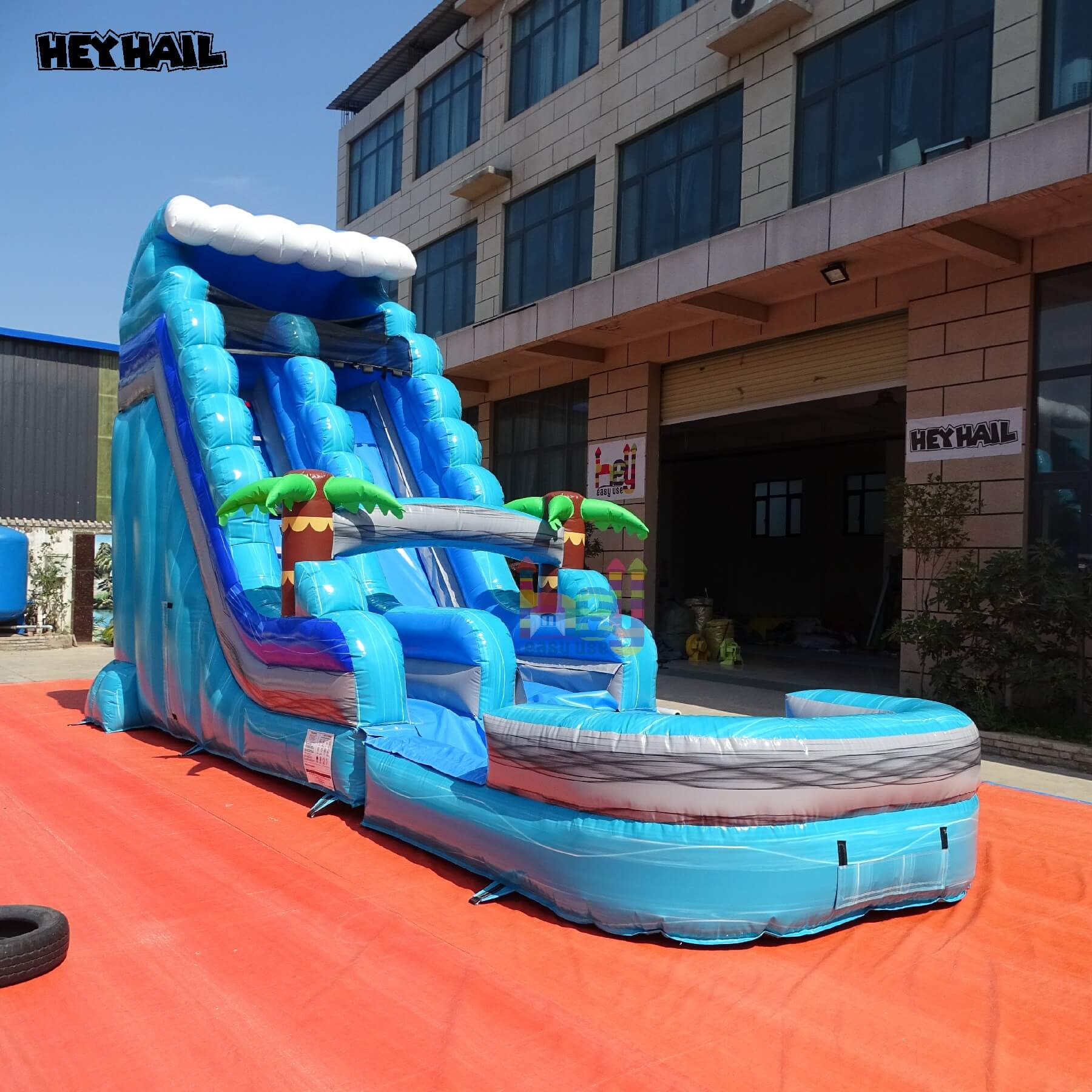 outdoor inflatable floating water slide