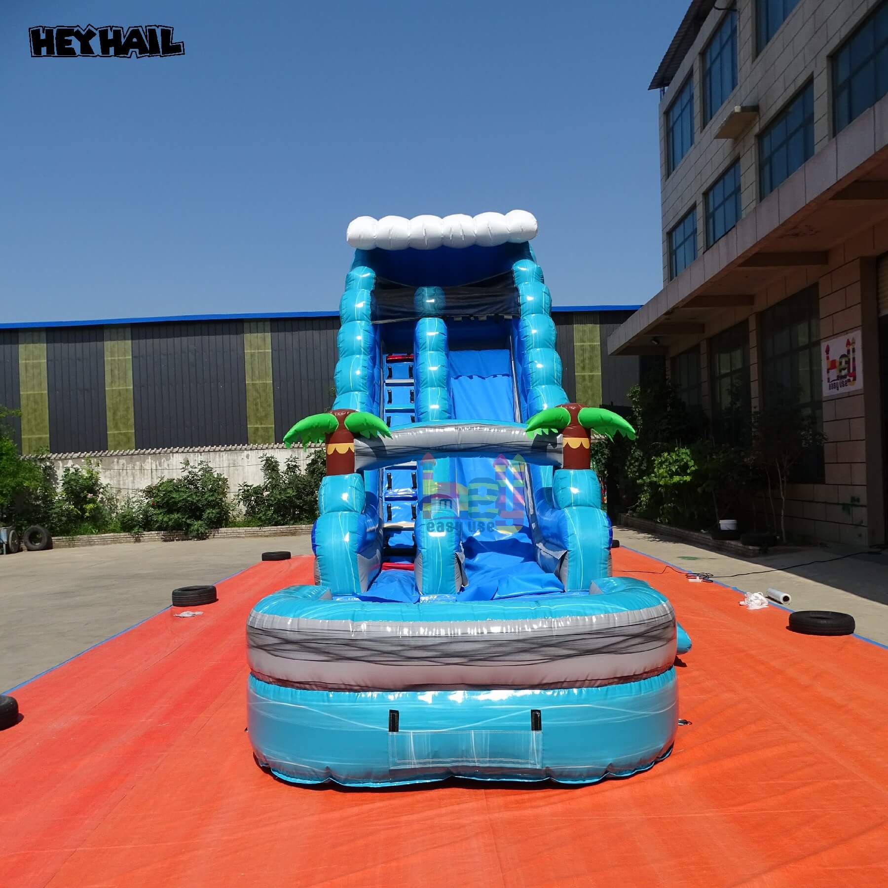 outdoor inflatable floating water slide